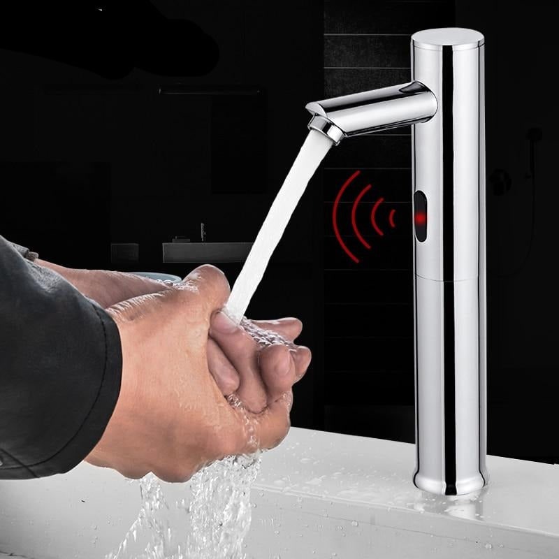 Touchless Bathroom Faucet with Motion Sensor for Single Hole Sink Installation - Image 2