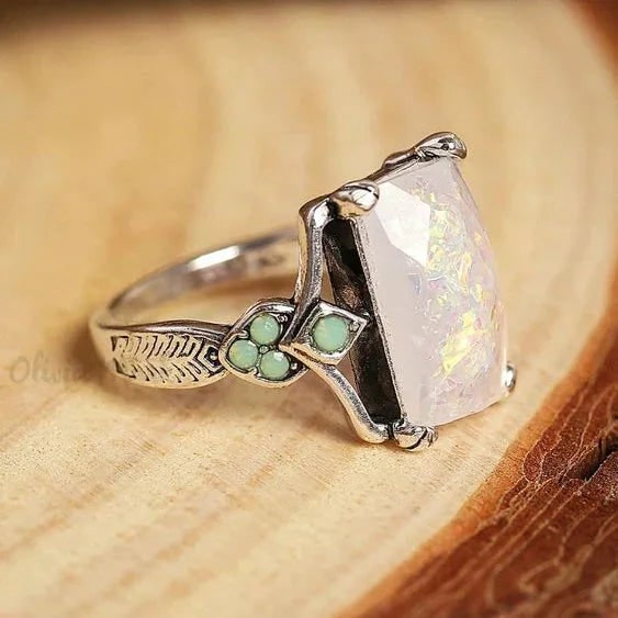 Vintage Faceted White Opal Silver Ring Feather Engraved - Image 1