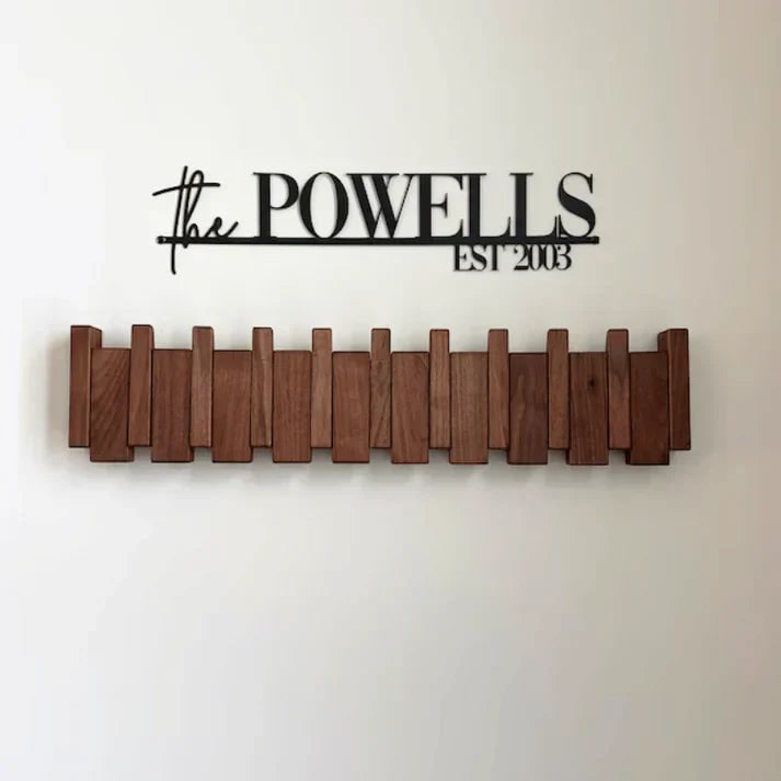 Wall Coat Rack with Foldable and Space-Saving Design for Hallway Storage - Image 1