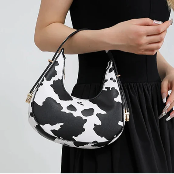 Women's Crescent Shoulder Bag with Animal Print and Zipper Closure - Image 2