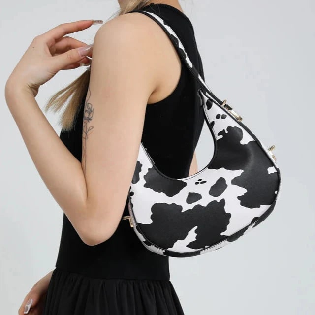 Women's Crescent Shoulder Bag with Animal Print and Zipper Closure - Image 3