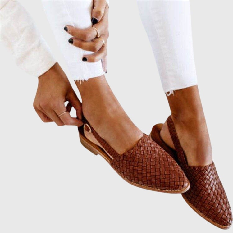 Womens Flat Mules Pointed Toe Woven Arch Support Slip - Image 8