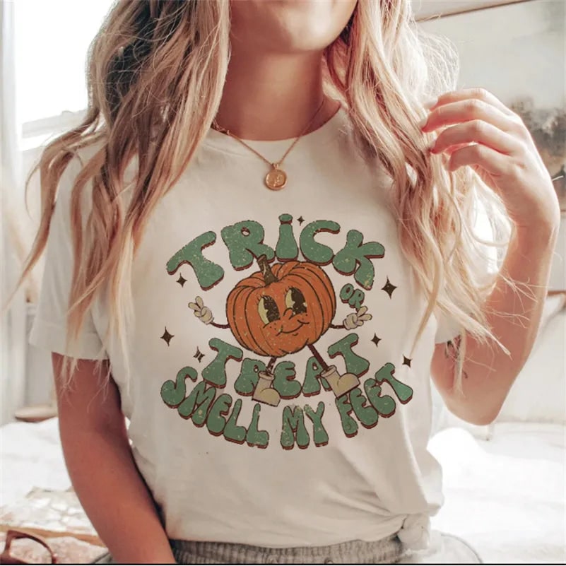 Women's Halloween Oversized Graphic Tee with Retro Pumpkin and Ghost Print - Image 4