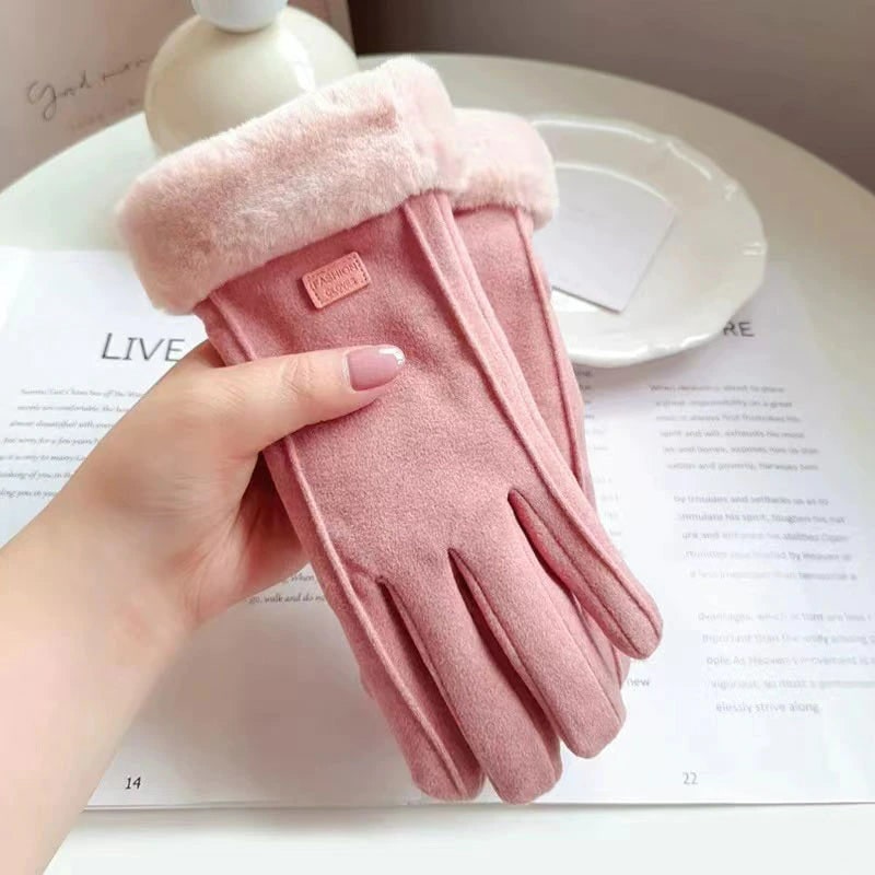 Women's Heated Gloves for Winter with Faux Fur Cuffs and Fleece Lining - Image 2