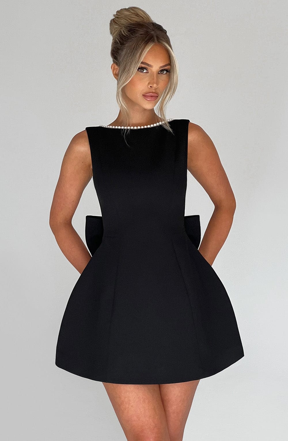 Women's Homecoming Dress Fall Wedding Guest Formal Mini with Structured Bow Back - Image 4