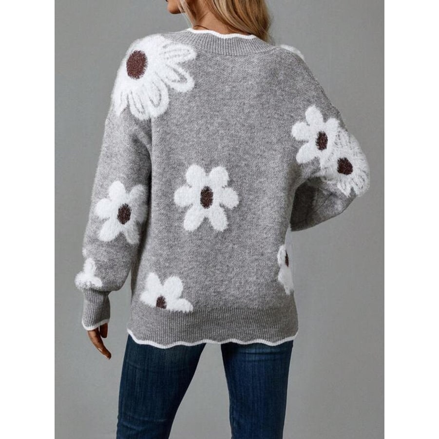 Women's Knit Long Sleeve Sweater with V-Neck Floral Pattern and Ribbed Trim - Image 2