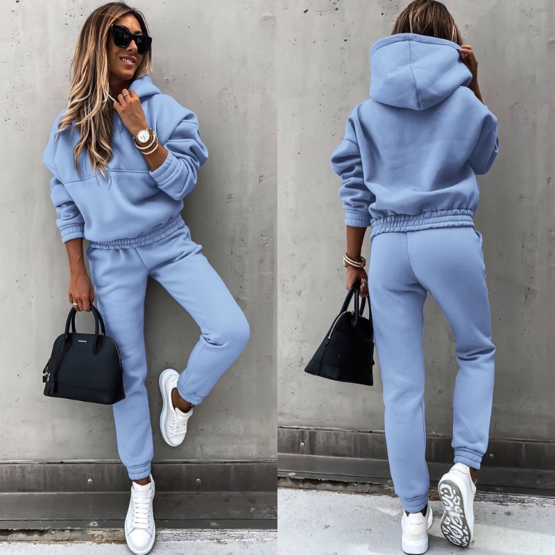 Women's Lounge Sweatsuit Set with Hoodie and High-Waist Jogger Sweatpants - Image 2