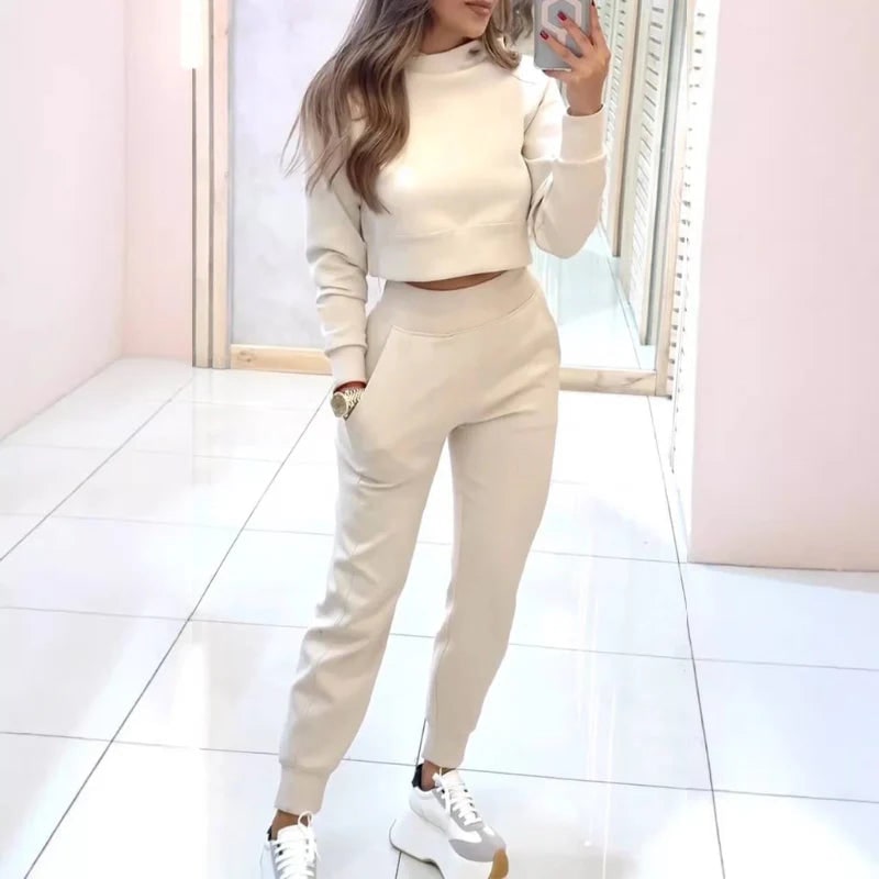 Women's Loungewear Set Cropped Sweatshirt Joggers with Ribbed Cuffs - Image 3