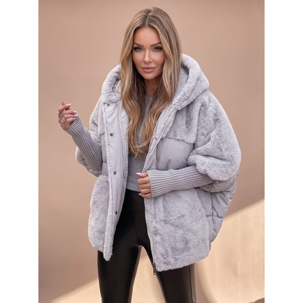 Women's Oversized Puffer Jacket with Faux Fur Panels and Hooded Neckline - Image 4