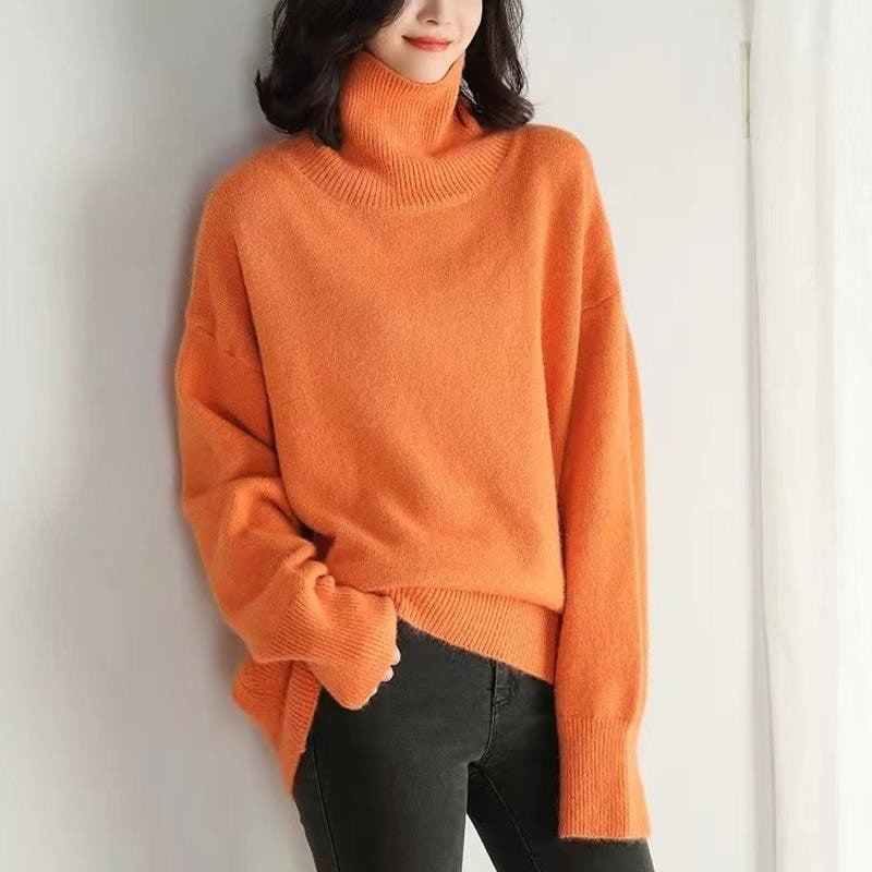 Women's Oversized Turtleneck Sweater with Ribbed Knit and Long Sleeves - Image 3