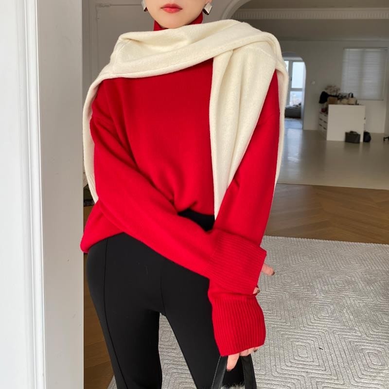 Women's Oversized Turtleneck Sweater with Ribbed Knit and Long Sleeves - Image 5