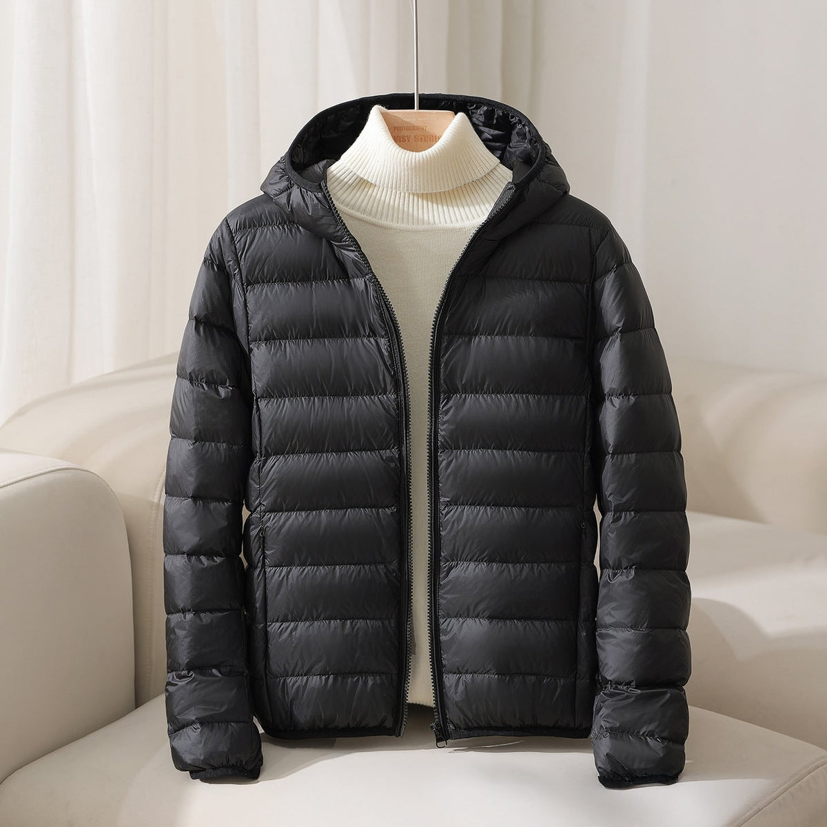 Women's Quilted Puffer Jacket with Hood and Zip Closure - Image 5