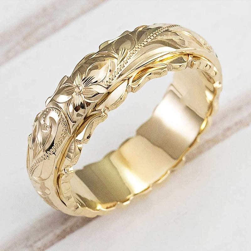 Women's Vintage Gold Floral Engraved Band Ring Scrollwork Detail - Image 1